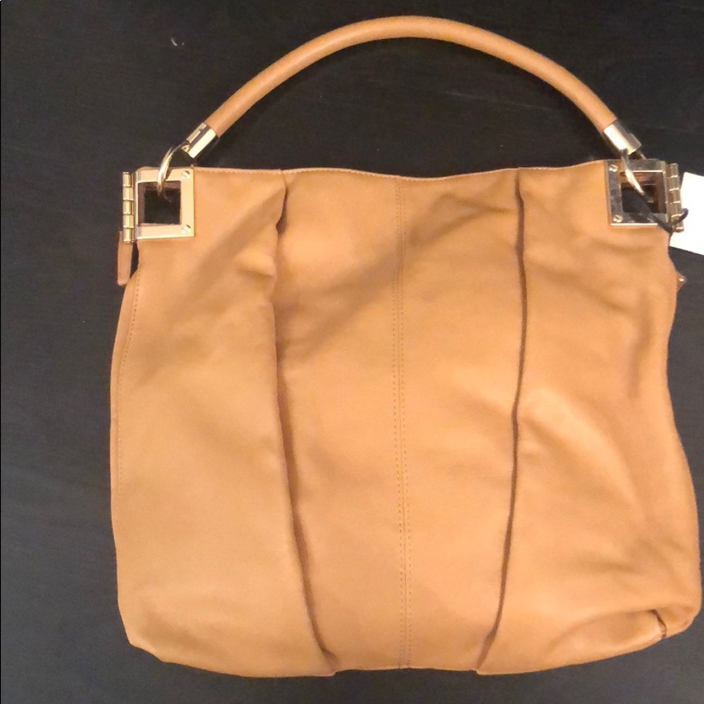 Pour le victoire shoulder bag